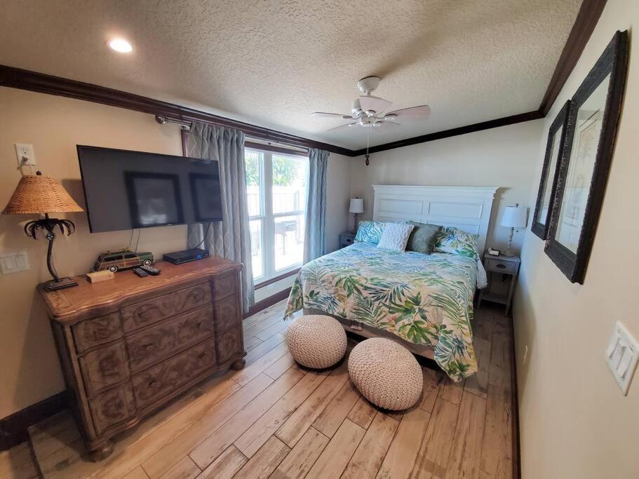 Hawaiian Cottage - Heated Pool Walk To The Beach Cocoa Beach Extérieur photo